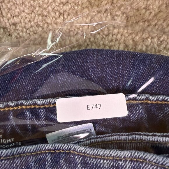 Old Navy Womens High Rise OG Straight Jeans Size 12 Blue Denim Curvy 30x27 E747 - Picture 14 of 14
